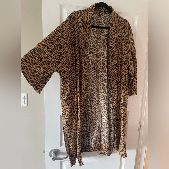 Animal print bathing suit cover up size L - Picture 3 of 3